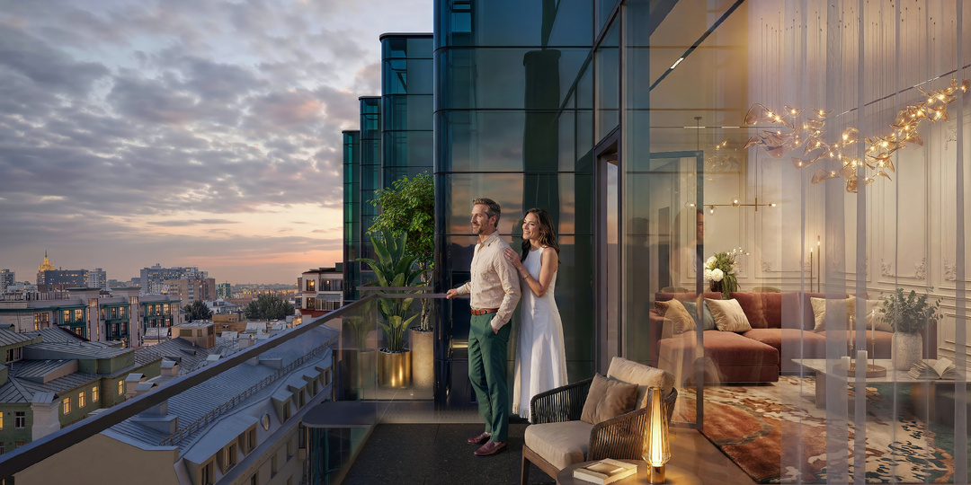 Три фасада и своя оранжерея: новый дом на Патриках