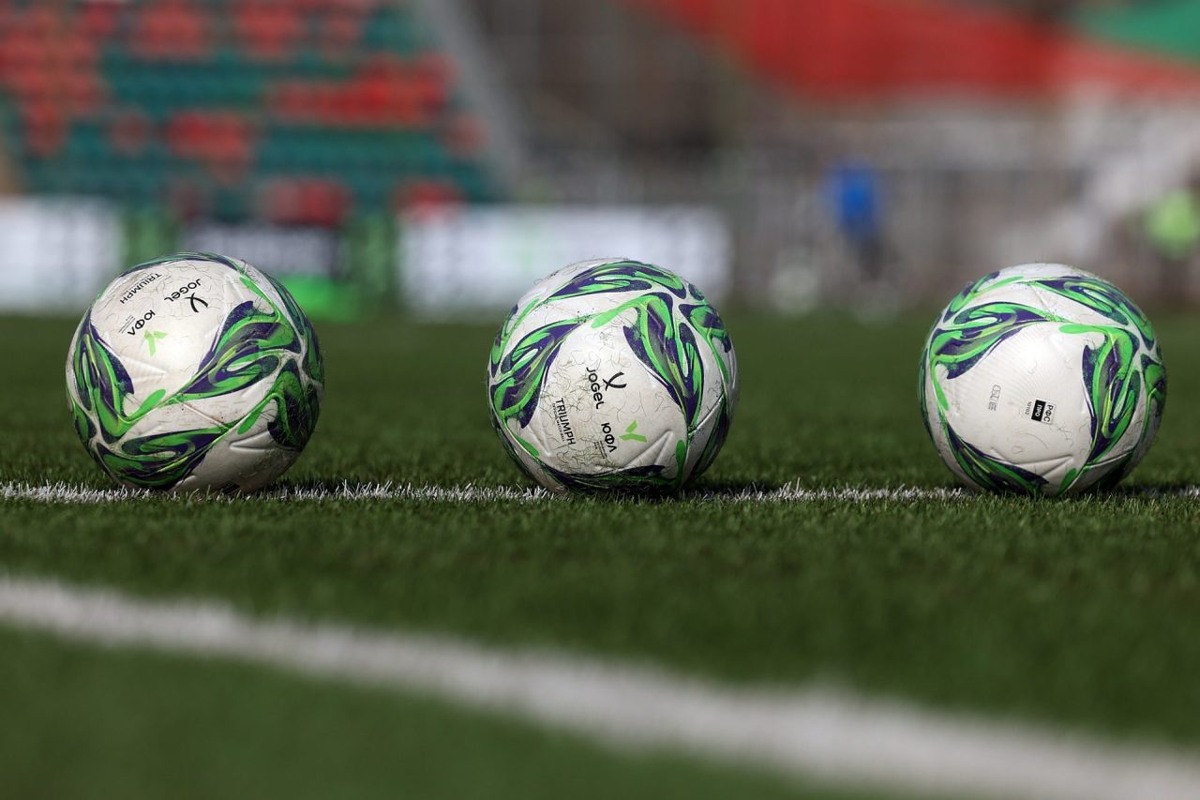     фото: "Локомотив-М"