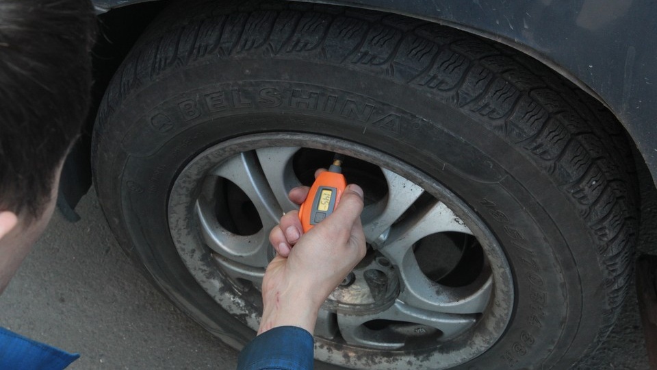 Адаптированные автомобили получили пять жителей Ростовской области