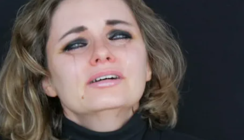 -Я дала ему ключи, что бы он приходил ко мне раз в неделю, а он перевез ко мне свои вещи, а потом и свою маму. Ирина 42.