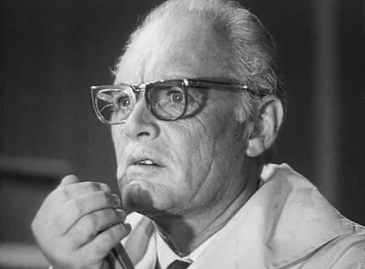 Павел Кадочников – его большие сыновья от маленьких слабостей