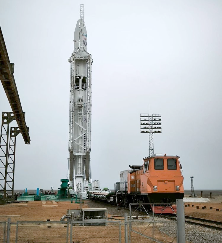 «Союз-5» на стартовом столе