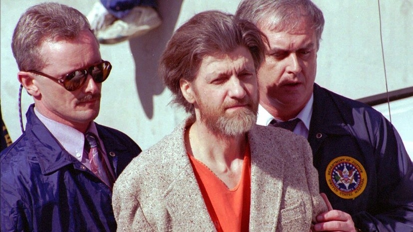     Теодор Качинский после ареста AP John Youngbear