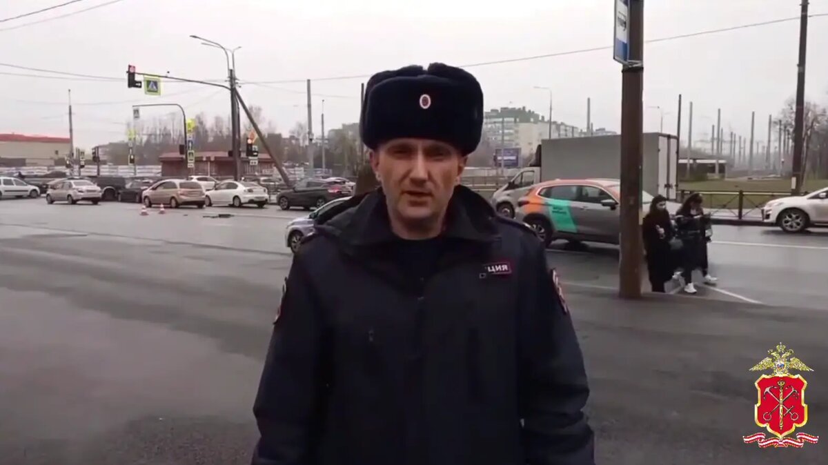    Фото: стоп-кадр видео от пресс-службы ГУ МВД России по Петербургу и Ленобласти
