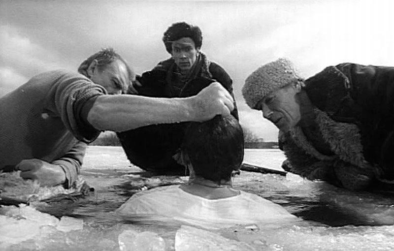 «Окраина»: постсоветский постмодерн