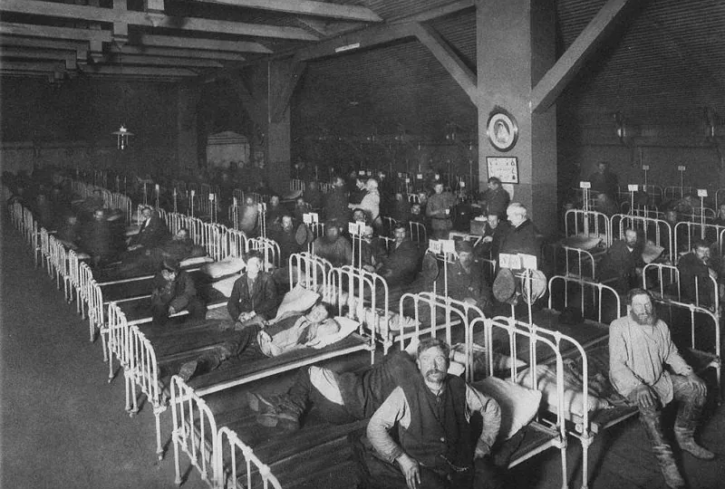 Дореволюционная ночлежка для бедных и судьба семьи фотографов