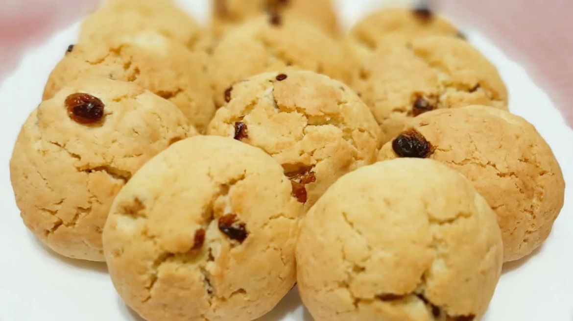 Печенье с изюмом