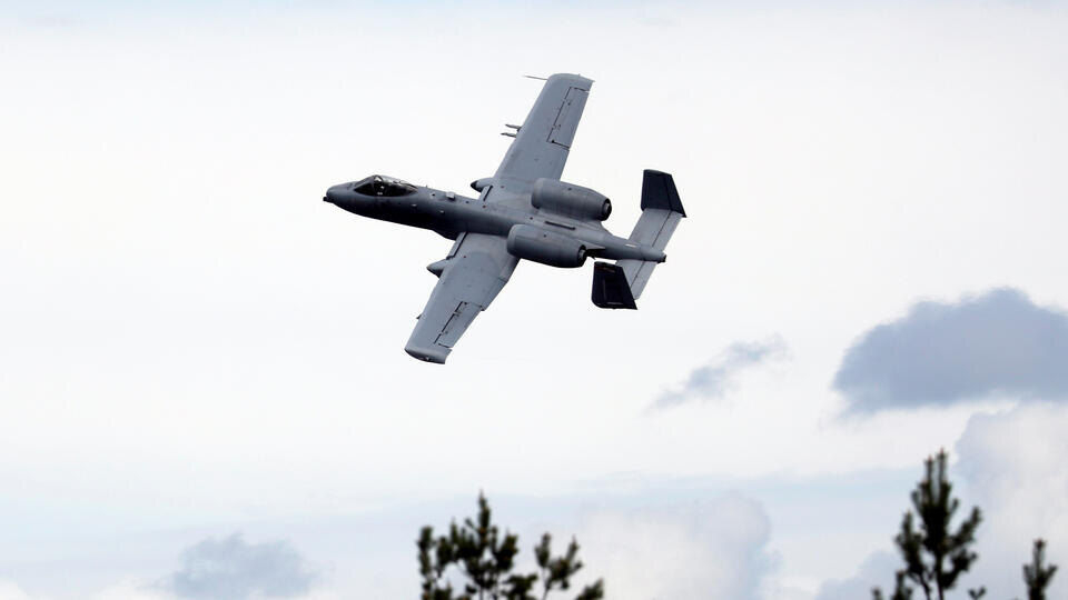     NYT: второй американский штурмовик A-10 потерпел крушение у Ормузского пролива TOMS KALNINS/EPA/TASS