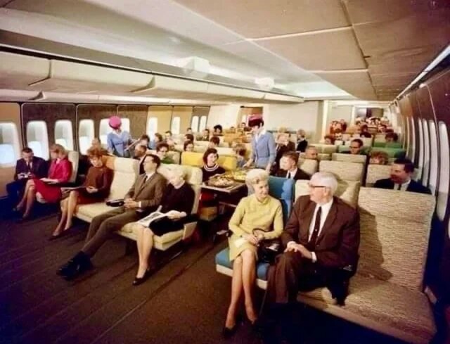 Салон Boeing 747 авиакомпании Pan Am