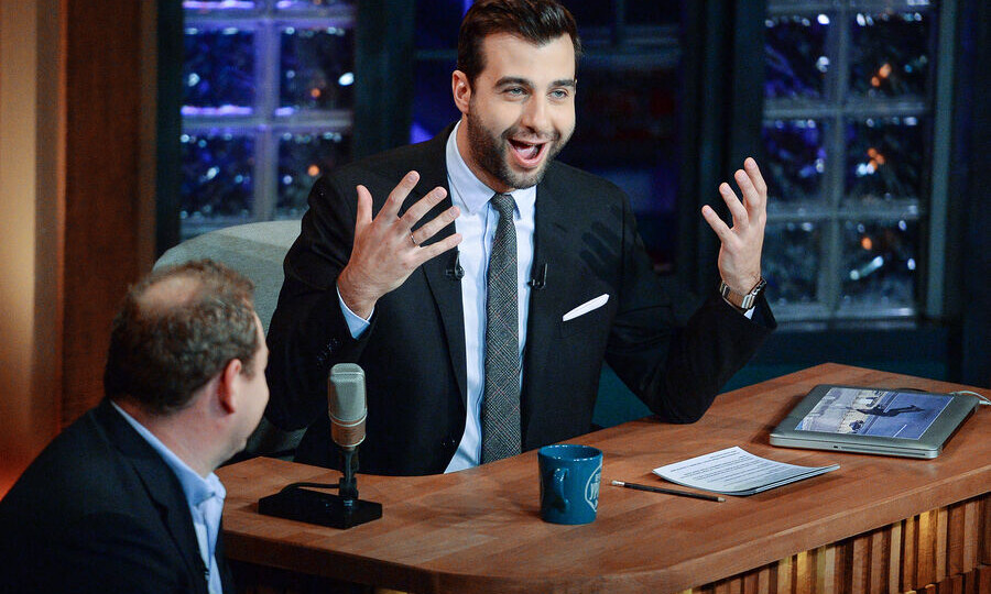 Попытка Ивана Урганта вернуться на сцену в США обернулась отменой концерта и волной критики