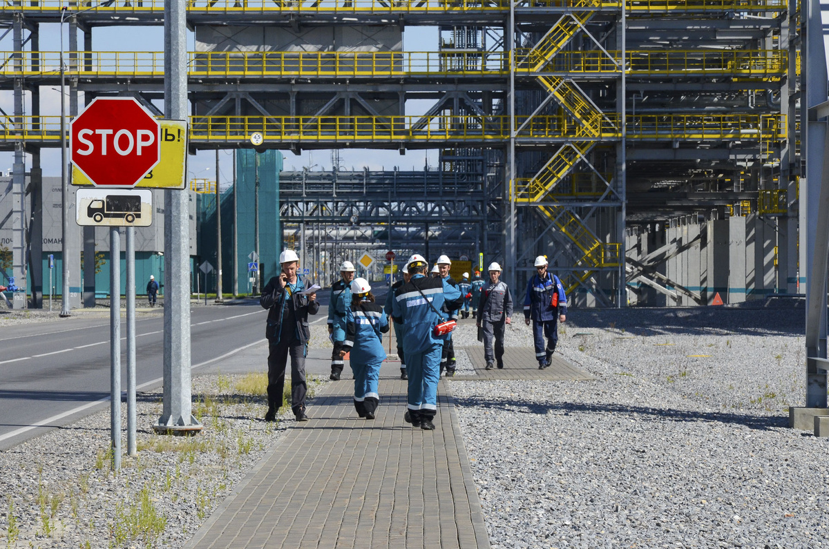 Для трудоустройства на вахту необходимо четко понимать свои возможности и перспективы развития в этом сегменте рынка труда.  Фото: ФедералПресс / Дмитрий Шевалдин