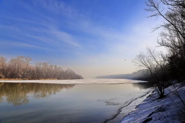    Первые подвижки льда на Бие. Весна. Лед.Сергей Кулыгин "БР"