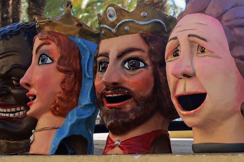 Алгоритм предлагает обняться: как развиваются технологии контроля эмоций