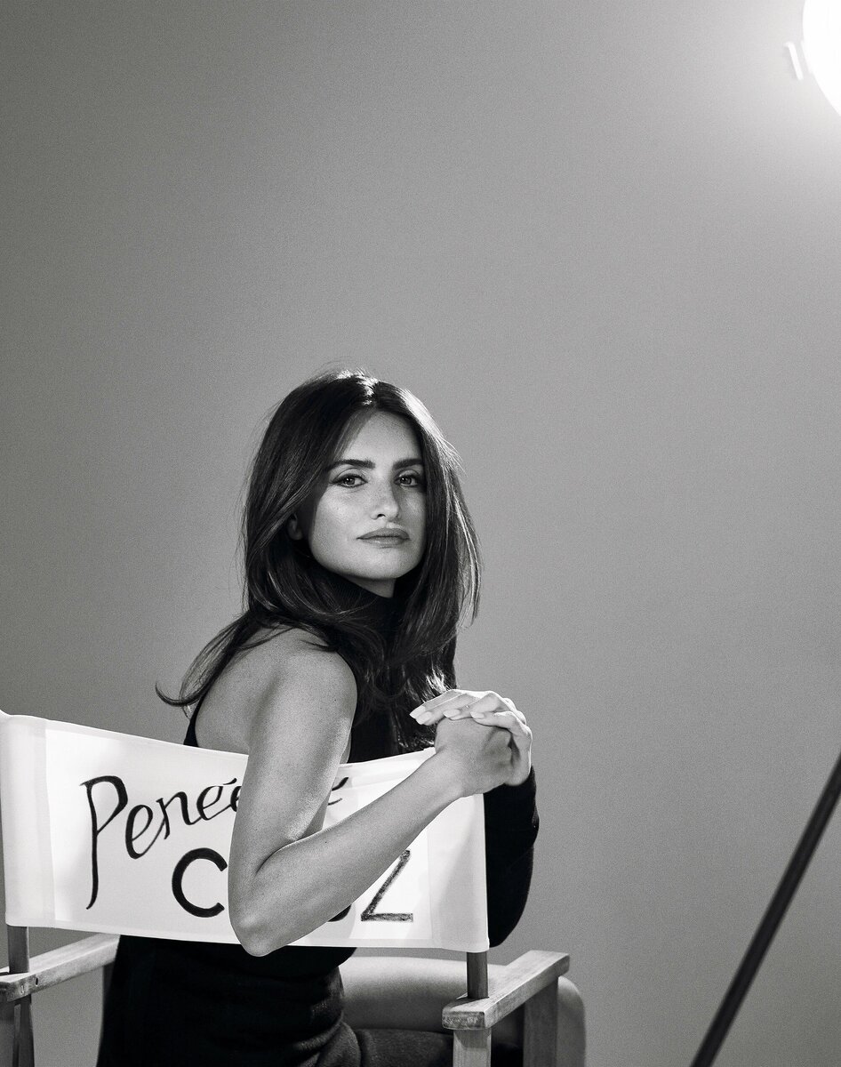 Пенелопа Крус Санчес (Penélope Cruz Sánchez), испанская актриса кино и телевидения, модель. Родилась 28 апреля 1974 года (52 года)