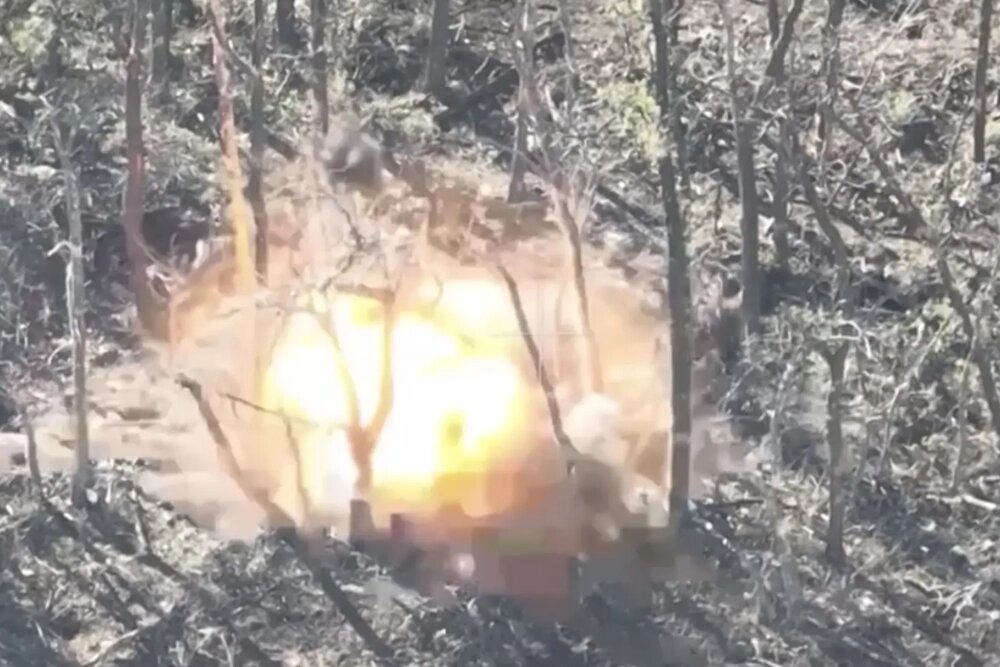    Наши штурмовки берут Украинский опорный пункт. Фото: Министерство обороны РФ