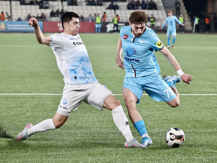     Ян Гудков вытащил игру на ничью. Фото: Юлия Боровикова («Вечерний Челябинск»)