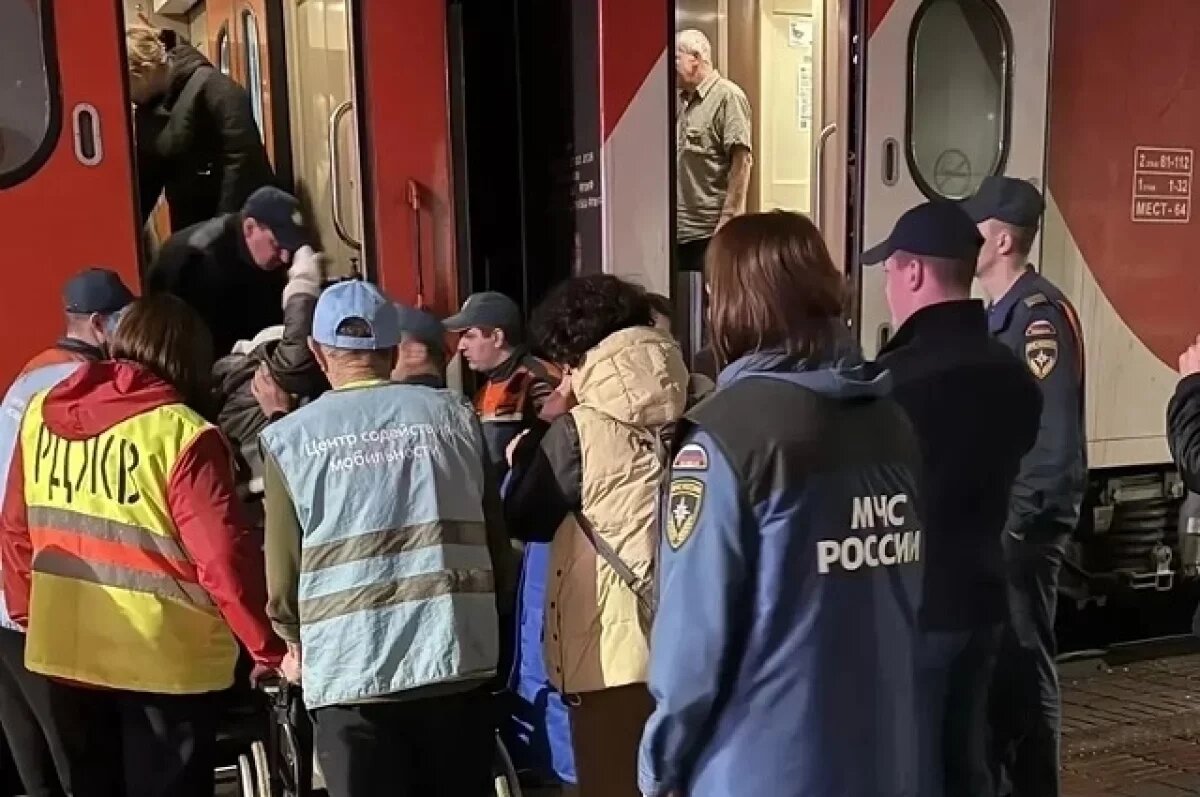    В Уфе встретили пассажиров поезда, потерпевшего крушение под Ульяновском