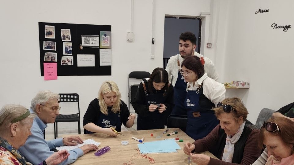 В пятницу на проект "Званый обед" пришли волонтёры - студентов 2-го курса ВолГУ направления «Психология