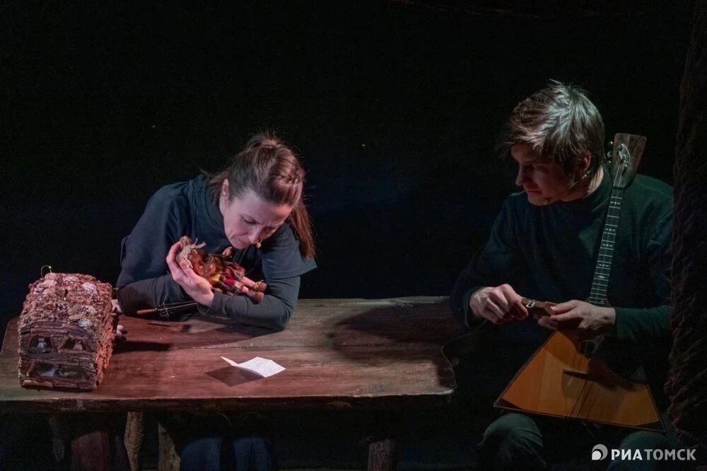    Премьера спектакля "Куда уходят дедушки" в "2+КУ", © РИА Томск. Никита Гольцов