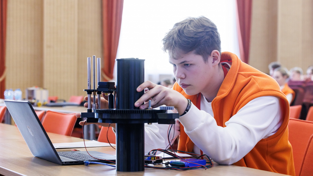 © Форпост Северо-Запад