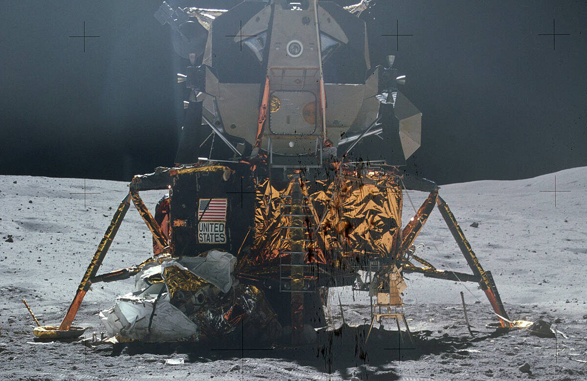 Лунный модуль «Аполлона» на поверхности ЛуныФото: ru.wikipedia.org, CC BY-SA 2.5