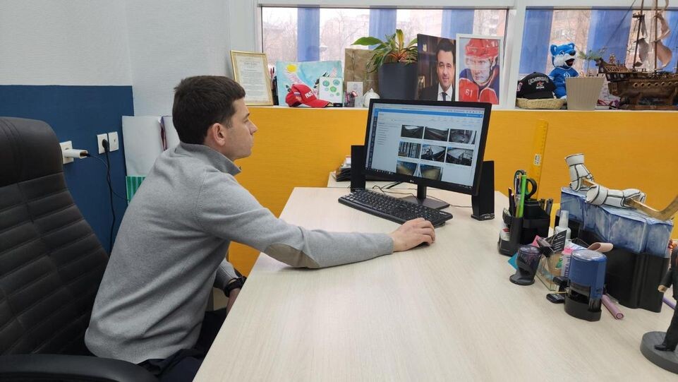     REGIONS / Артем Мишуков