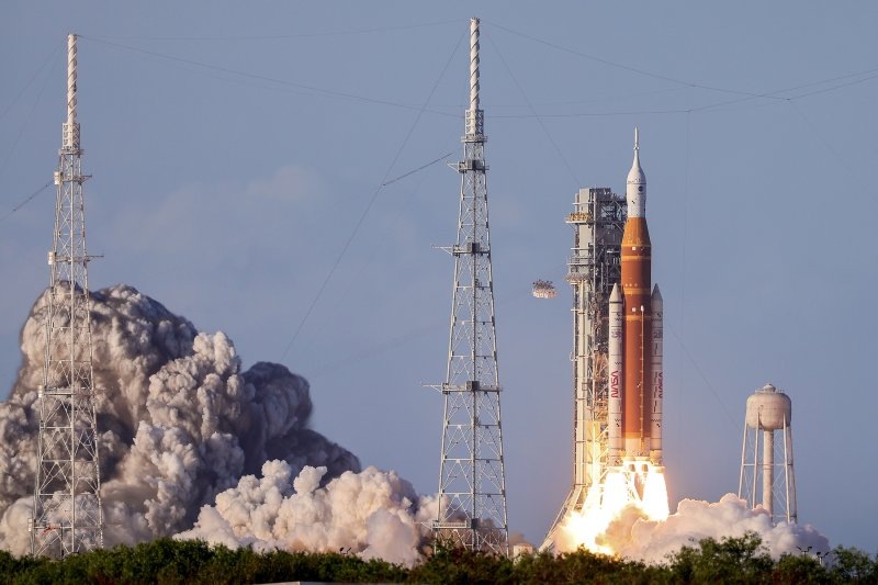 Старт к Луне. фото: яндекс.