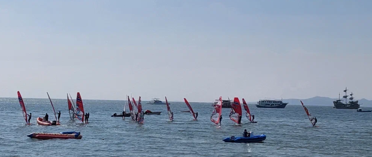 Фото автора. Пляж Джомтьен. Паттайя, Таиланд