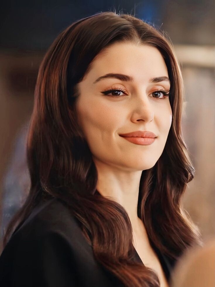 Ханде Эрчел 