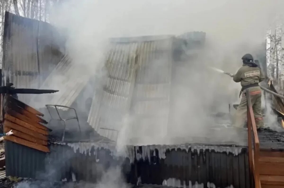    В селе Сары Кунашакского района хозяева перетопили печь и лишились бани