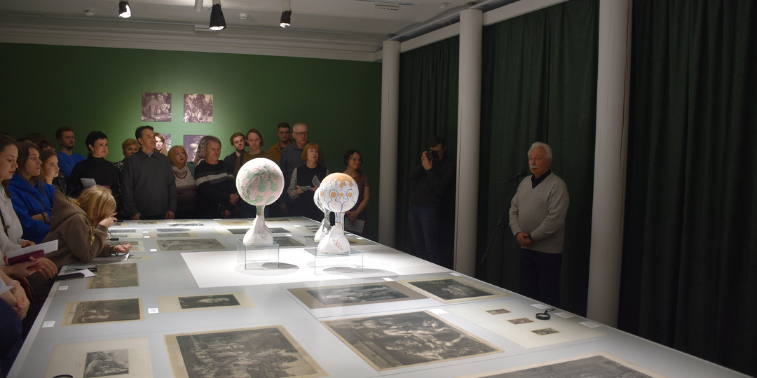 Выставки ТИАМ. "На столе и под столом" в "Нимфозориуме"