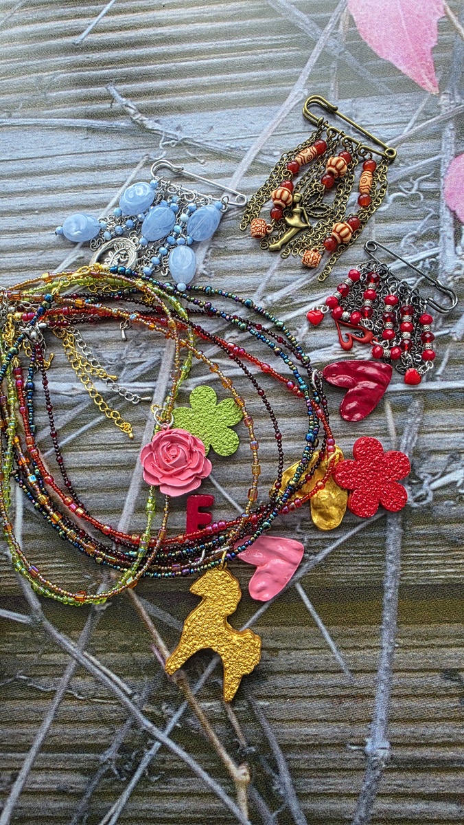 Украшения, которые я поставлю на арендованную полку