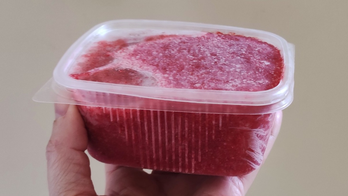 Пюре из сырой клубники