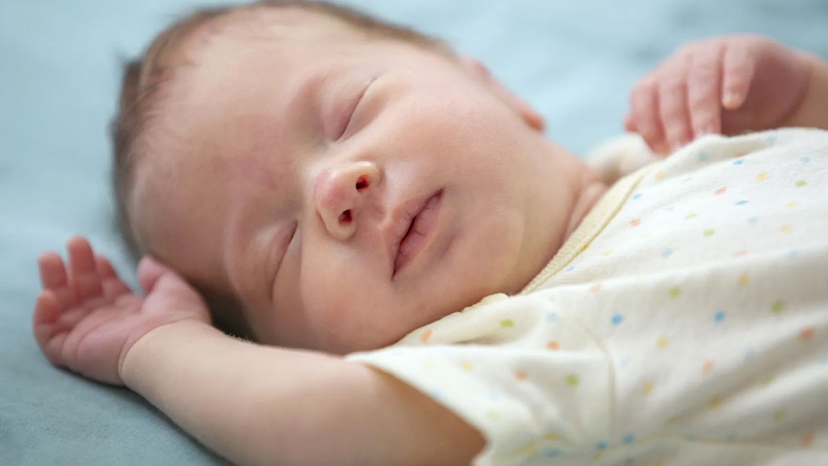 ребёнок во сне