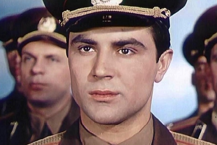 «Валера — 33 несчастья»: как звезда «Ключей от неба» отталкивал друзей. Валерей Бессараб