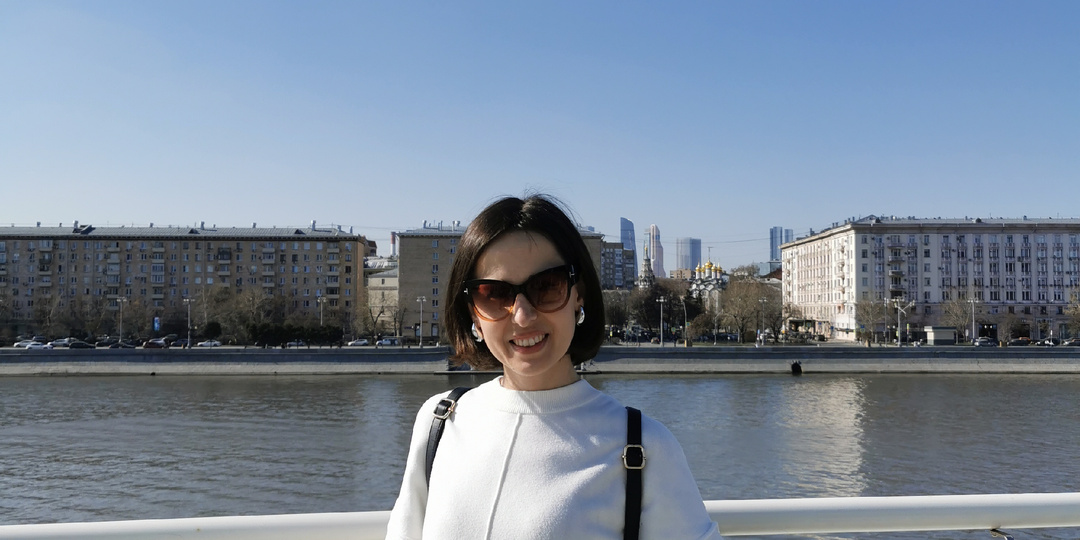 Новая набережная в парке Горького: большая стройка и толпа людей