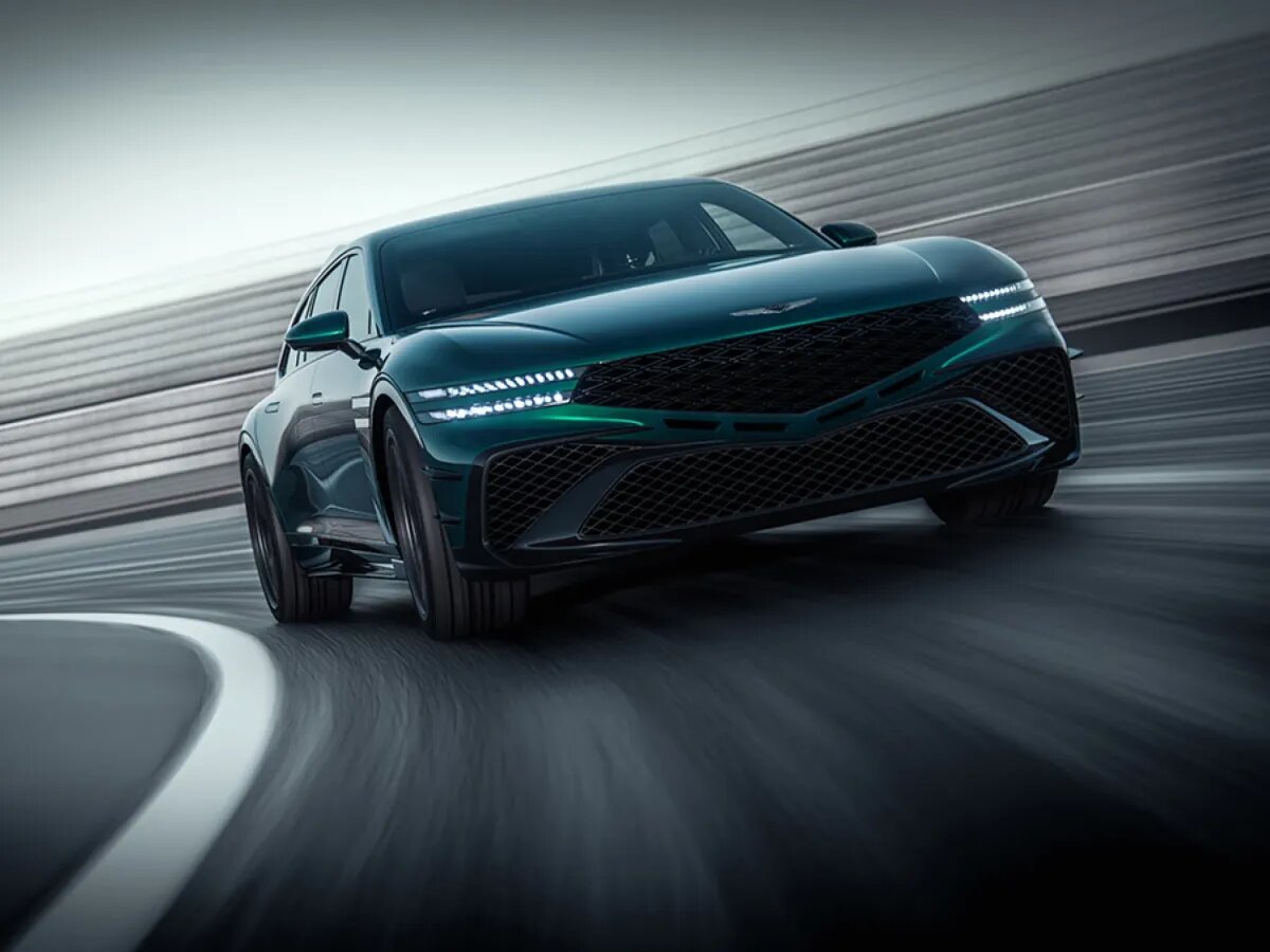   Genesis показала спортивный универсал G90 Wingback