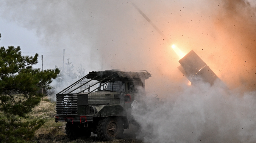    Фото: © РИА Новости/Сергей Бобылев; Минобороны РФ; 5-tv.ru