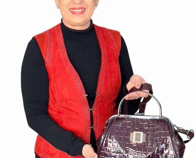 Знакомьтесь - наша новая сумка-саквояж "Видана-01"