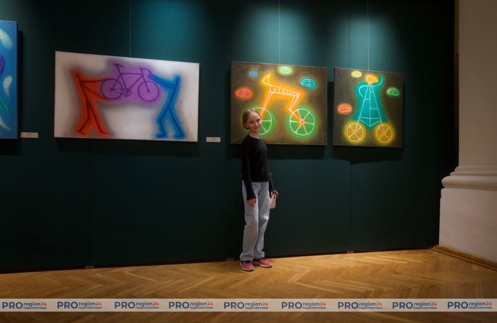 Листайте вправо, чтобы увидеть больше изображений