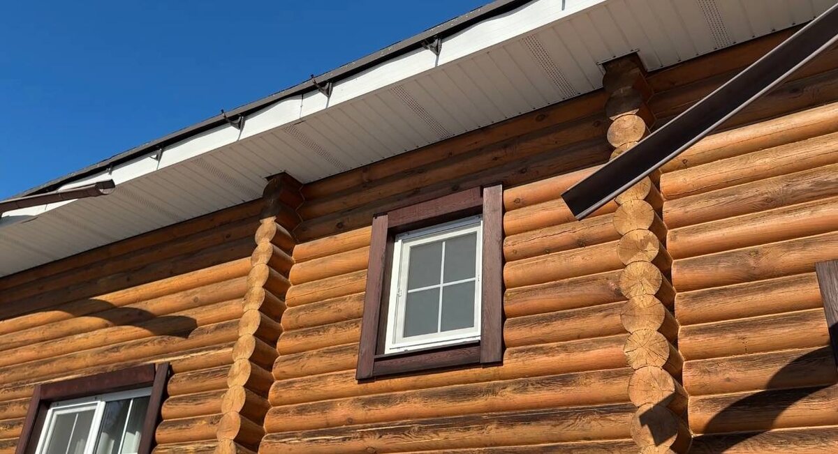 Деформация и срыв водостока