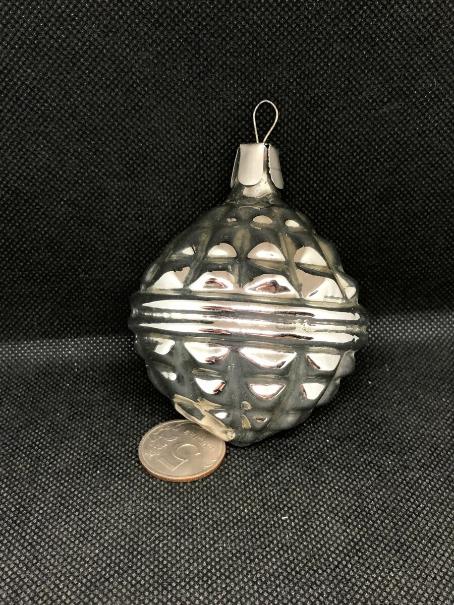 "Бабочка — ведь это не только ловкий острый нож. А гусеница когда-нибудь станет драгоценной брошью"(с) Фото: market.yandex.ru