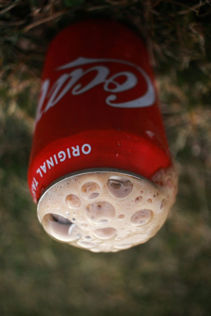 "Я к вам пришёл из детства, у, как палка от чупа-чупса, у. Господи, как чудесно, у, брызгами разлечусь я, у"(с) Фото: Unsplash