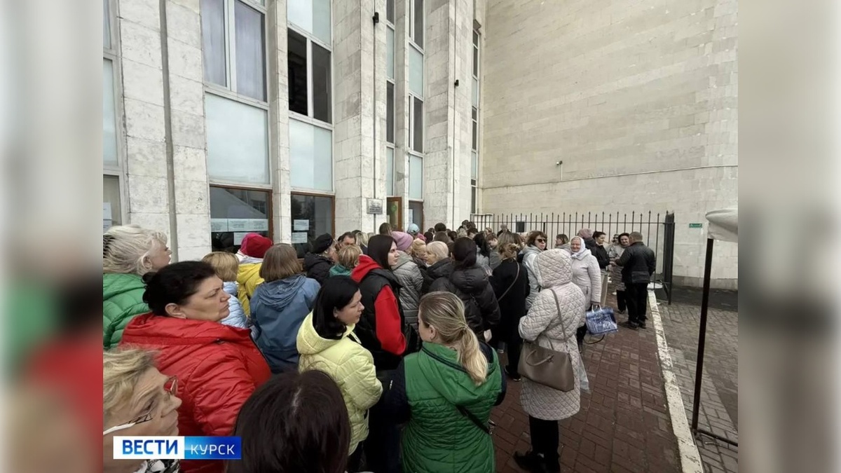    Ночь в очереди за культурой: куряне штурмуют кассы драмтеатра