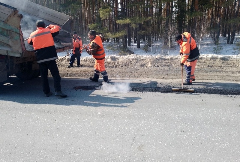 На дорогах регионального значения в Пензенской области проведут ямочный ремонт на площади около 215 тыс. кв. метров