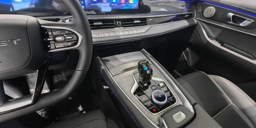 ТОП-5 новых кроссоверов, которые россияне массово скупают в 2026 году