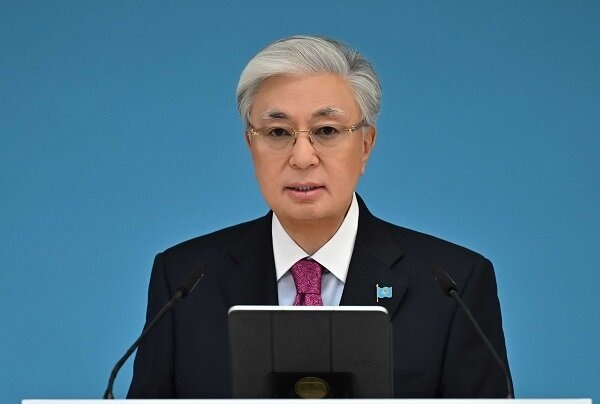    Президент Касым-Жомарт Токаев принял участие в торжественном мероприятии, посвященном принятию Конституции. Источник: пресс-служба президента Казахстана.