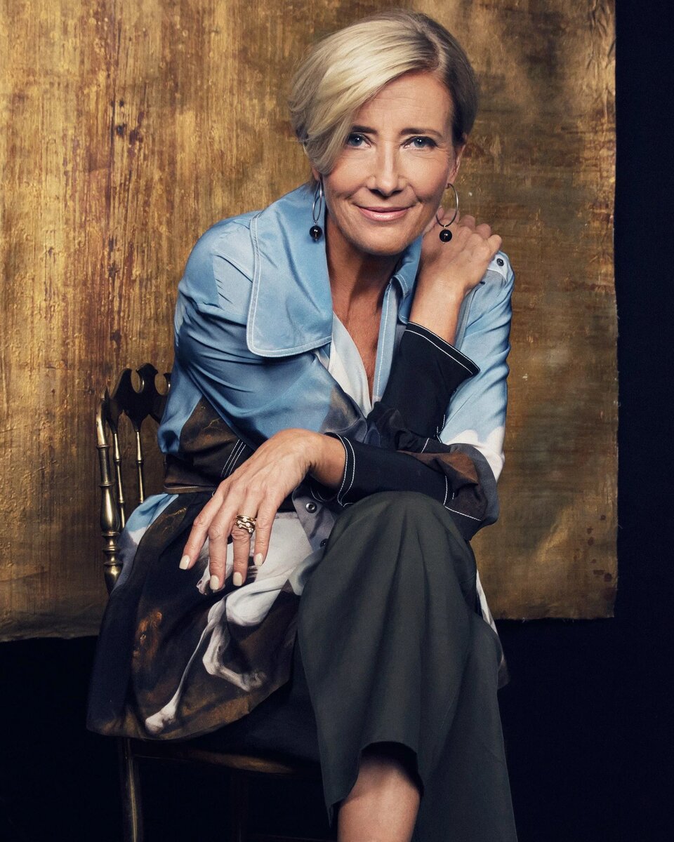 Эмма Томпсон (Emma Thompson), британская актриса кино, телевидения и озвучивания, сценаристка. Родилась 15 апреля 1959 года (67 лет)
