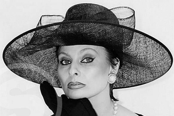 Про шляпки. Женственный образ или мечта огородного пугала. Шуточная зарисовка