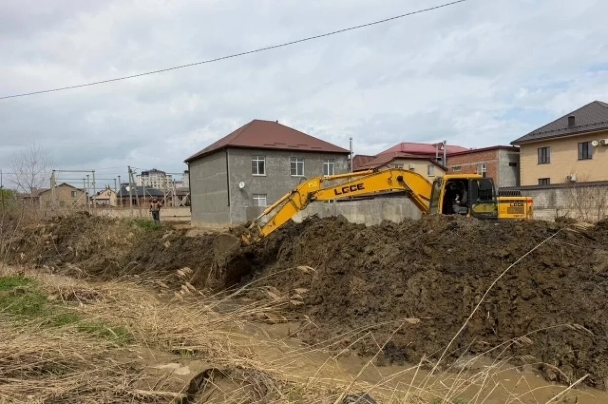    В Дагестане перед новым паводком укрепляют берега рек Терек и Черкес-Озень